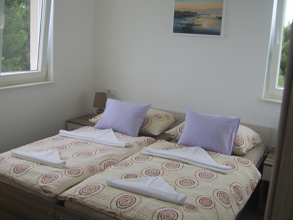Apartments Villa Erik Rogoznica  Habitación foto